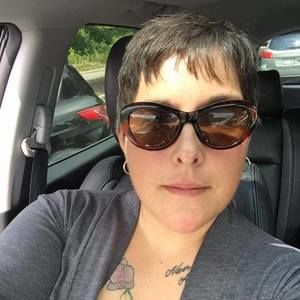 Meet your Posher, Angela